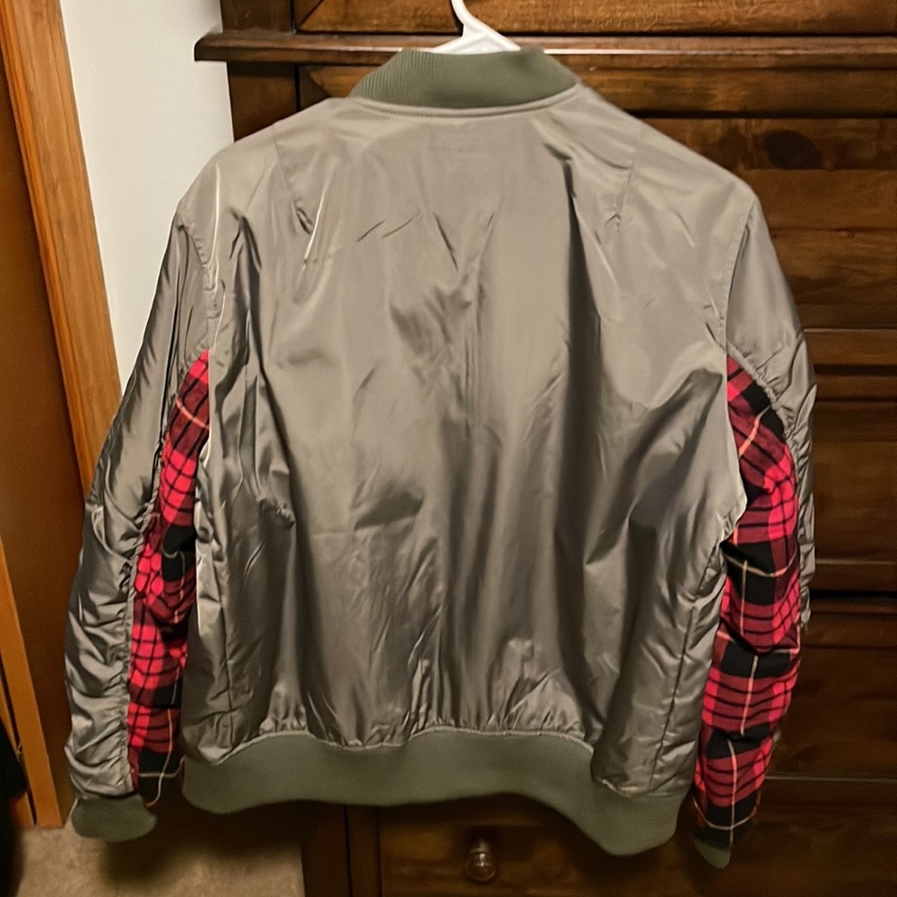 Bomber jacket - Picture 6 of 6